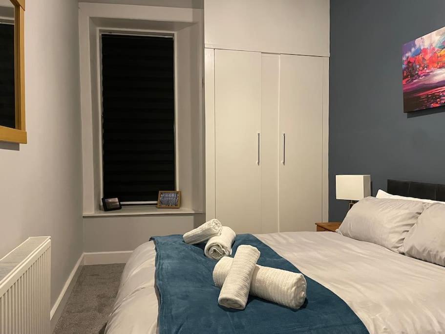 5 Minutes From Loch Lomond - Newly Renovated Ground Floor 1-Bed Flat Bonhill Exterior foto