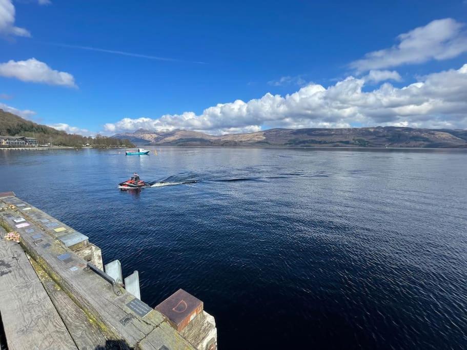 5 Minutes From Loch Lomond - Newly Renovated Ground Floor 1-Bed Flat Bonhill Exterior foto